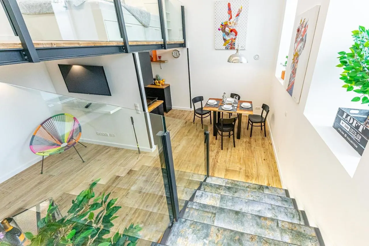 Stilvolles Trendiges Loft In Toller Lage, 