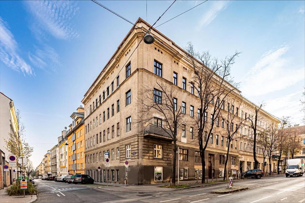 Stilvolles Trendiges Loft In Toller Lage, 